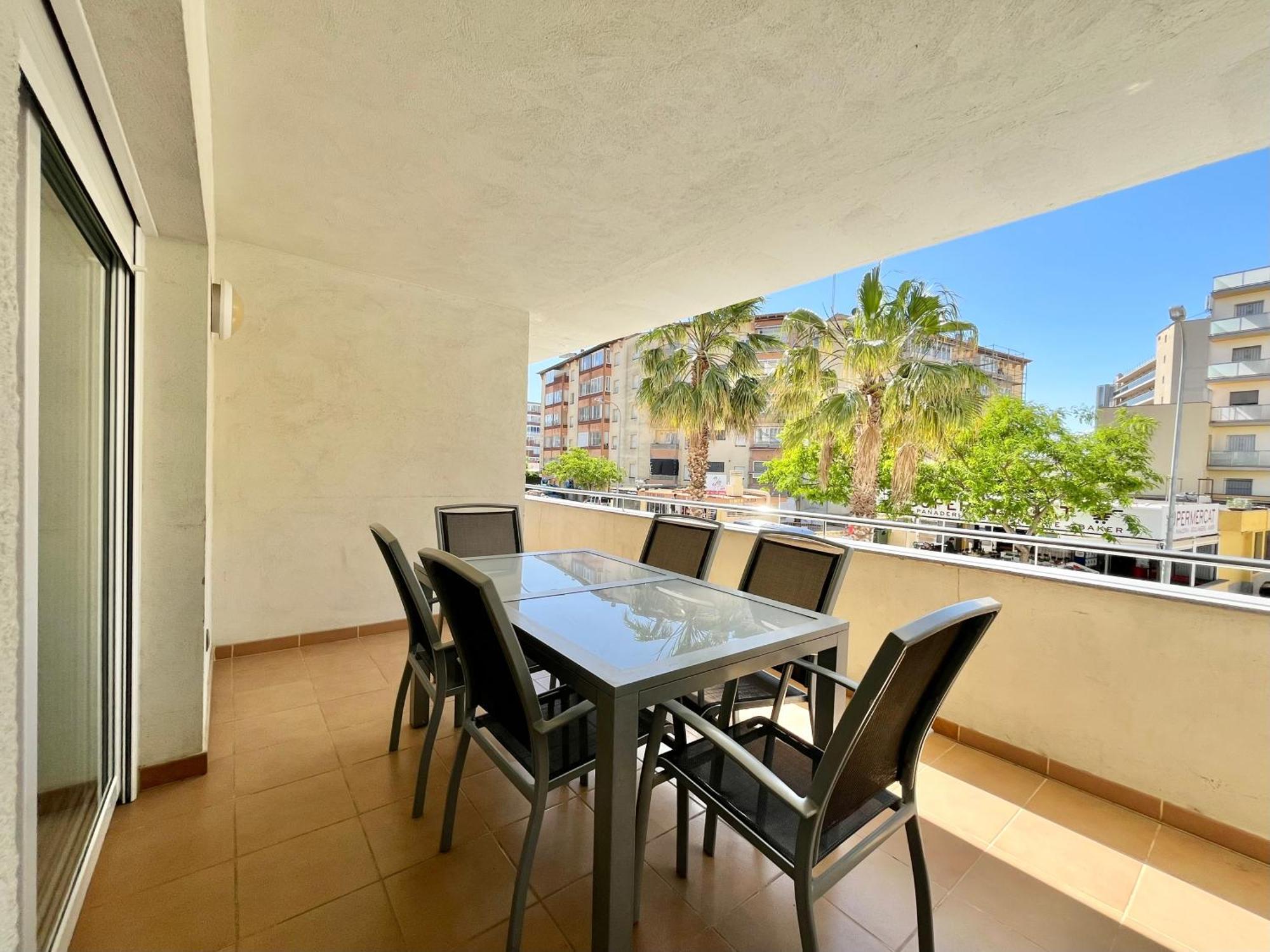 Agi Drugstore Apartments Roses Exterior photo